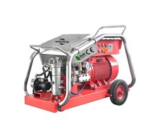 Máy phun rửa áp lực cực cao 1500 Bar dùng cho tàu biển Kolner KN-20150
