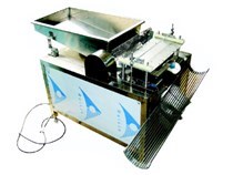 Máy bóc vỏ trứng chim cút FT-206