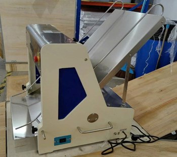 Máy Cắt Lát Bánh Mì Gối HKTS-30D
