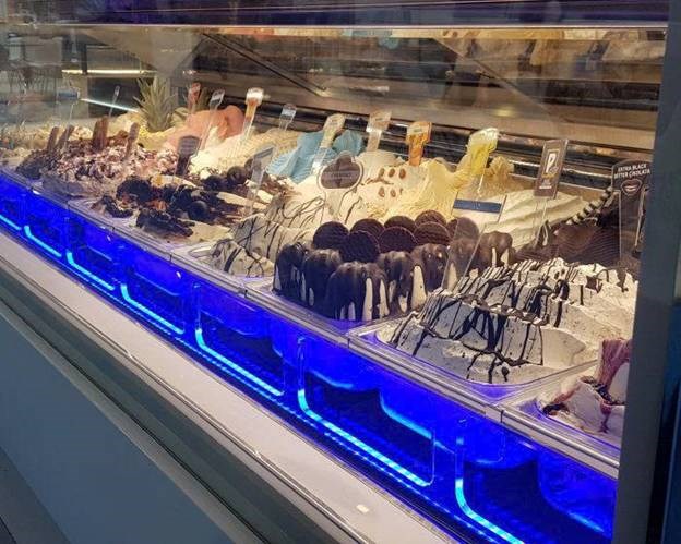 tủ trưng bày kem gelato smyrna new long (30 pans) hình 6 tu trung bay kem gelato smyrna new long (30 pans) hinh 6