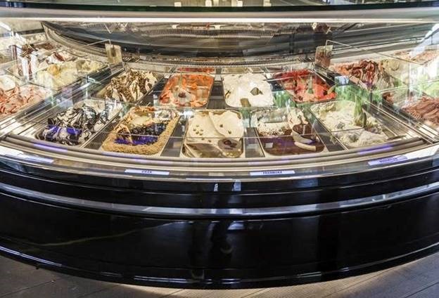 tủ trưng bày kem gelato prisma s45 hình 3 tu trung bay kem gelato prisma s45 hinh 3